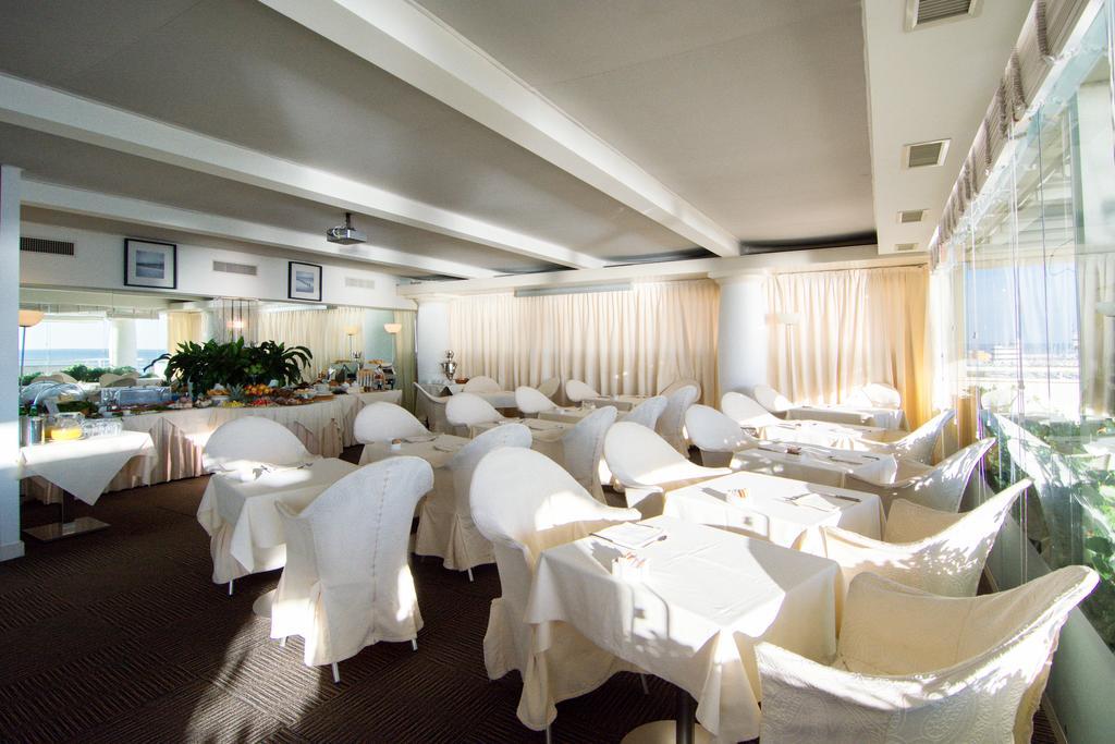 Terrazza Marconi Hotel&Spamarine Senigallia Exterior foto